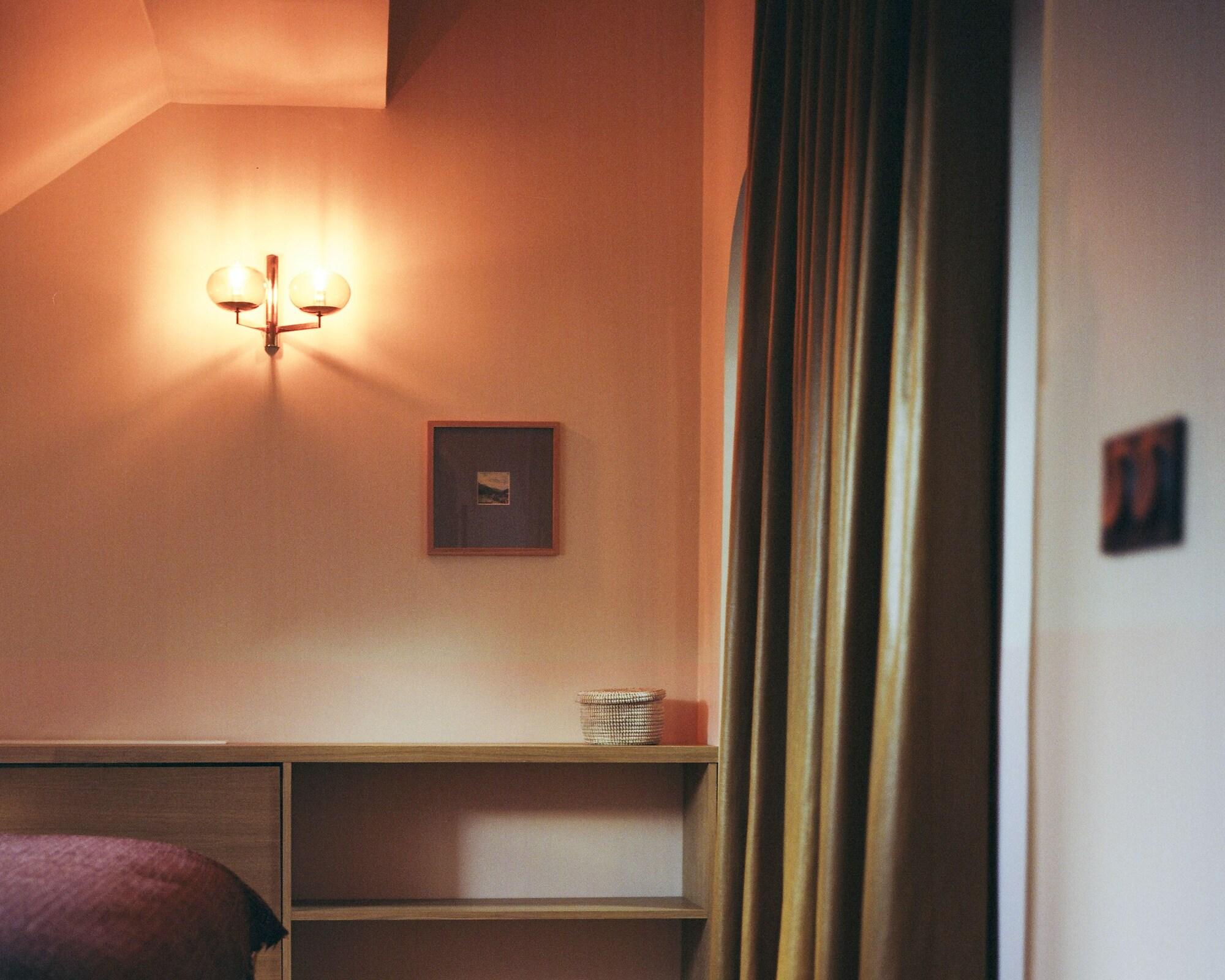 Hotel Habituel Párizs Kültér fotó